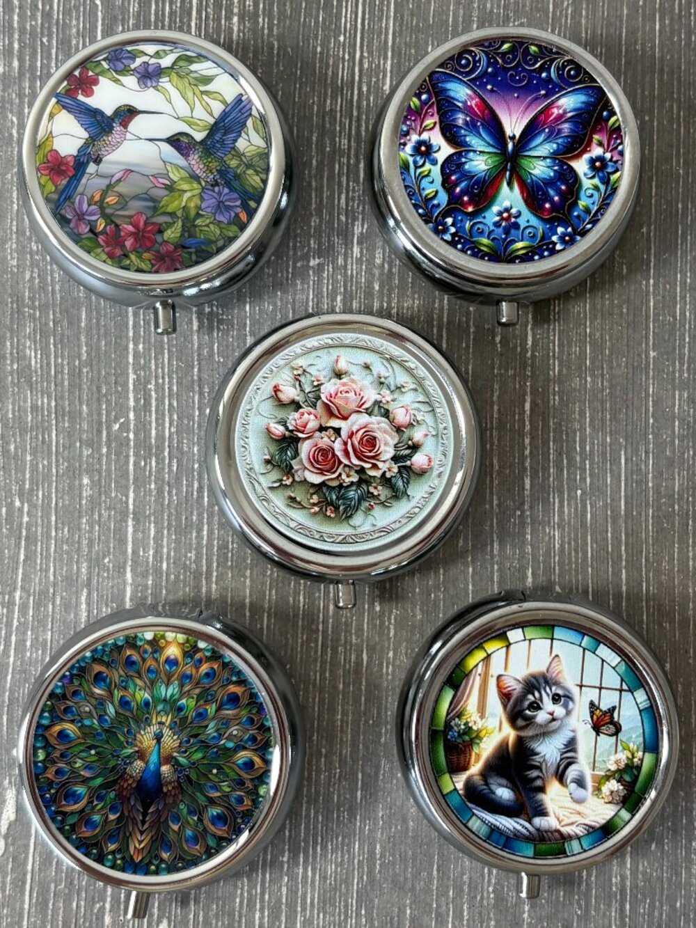 NWOT - Metal Round 3-Compartment Pill Containers